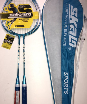 Badminton a setat 2 rachete într-o cutie SKALO  SK8797BL